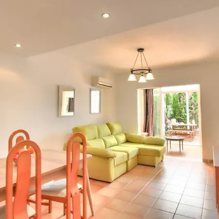 Residencial Miraflor Сasa de vacaciones *